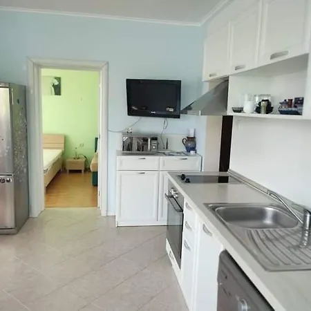 شقة Golden Sands Apartment غولدن ساندز