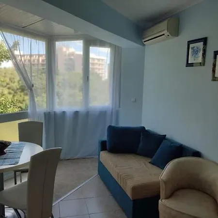 Golden Sands Apartment غولدن ساندز