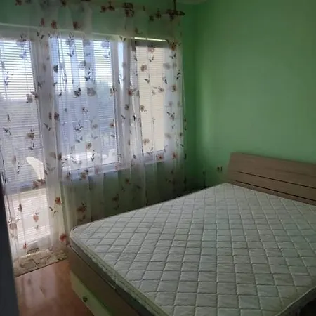 Golden Sands Apartment شقة غولدن ساندز